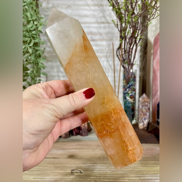 1598 Golden Healer Crystal Tower - Large 8-1/2 Inches Tall - Picture 11 of 11